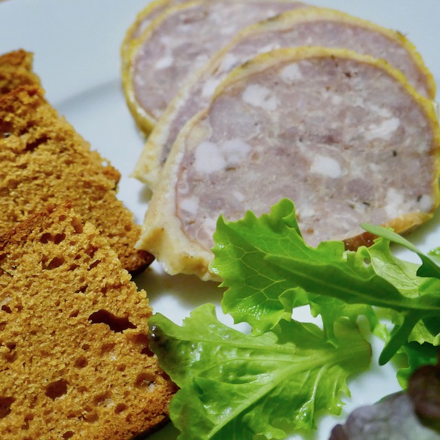 cou farci et pain d'épice
